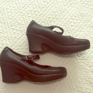 Dansko, Mary Jane style show